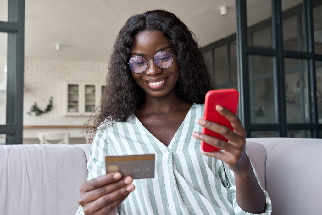 A woman buying online