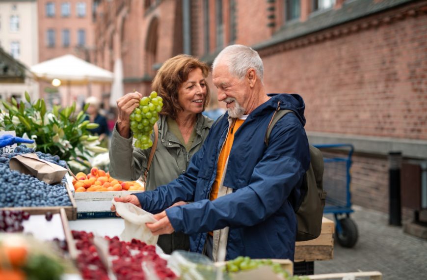 street market